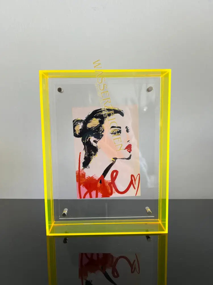 Acryl-Rahmen in leuchtender Farbe