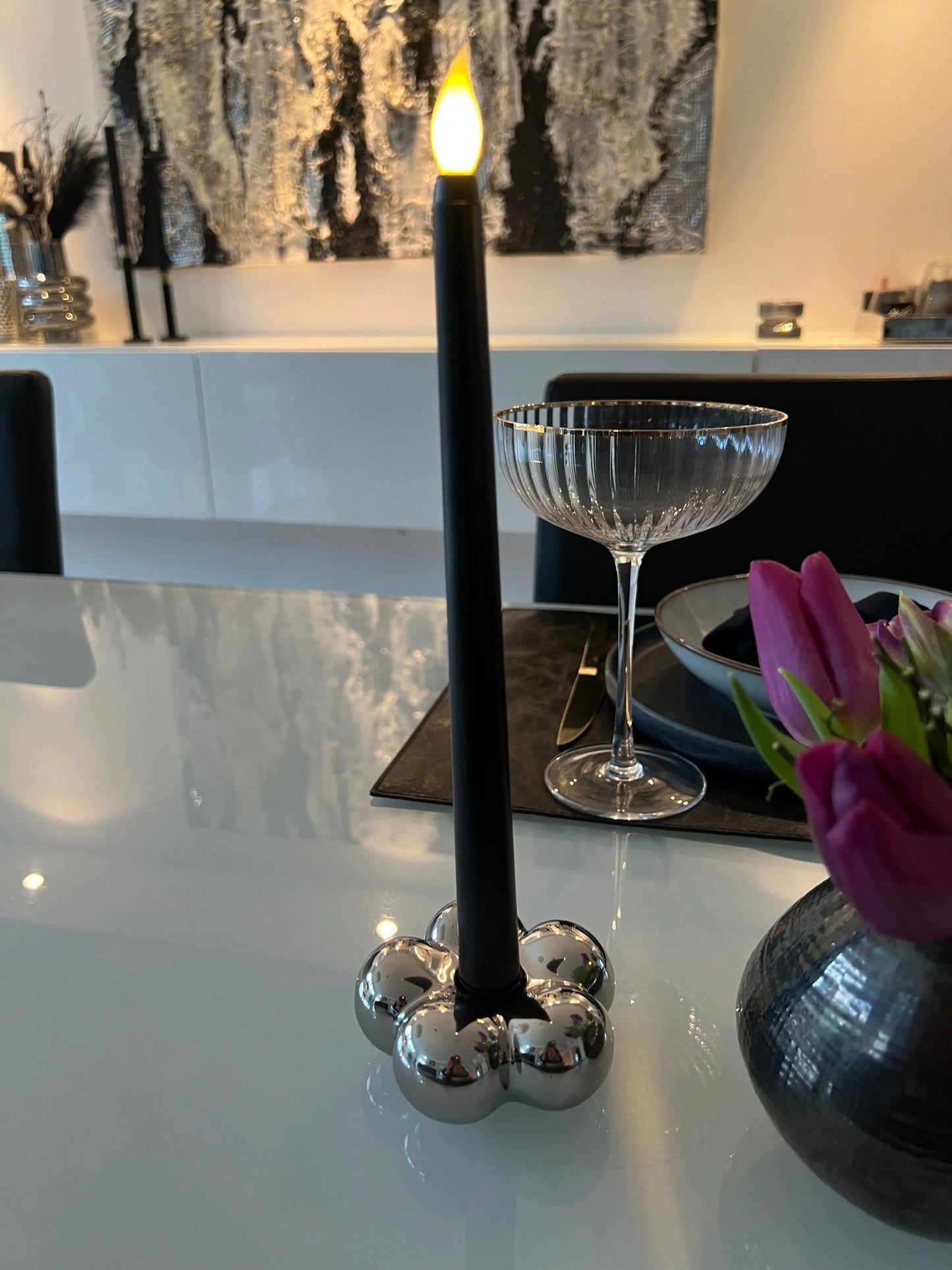 Wunderschöner silberfarbener Kerzenhalter SANDRAGRUNWALDDESIGN