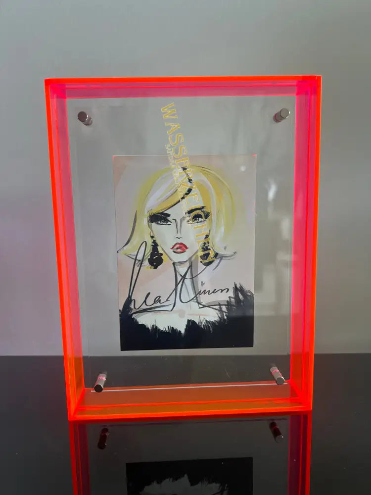 Acryl-Rahmen in leuchtender Farbe